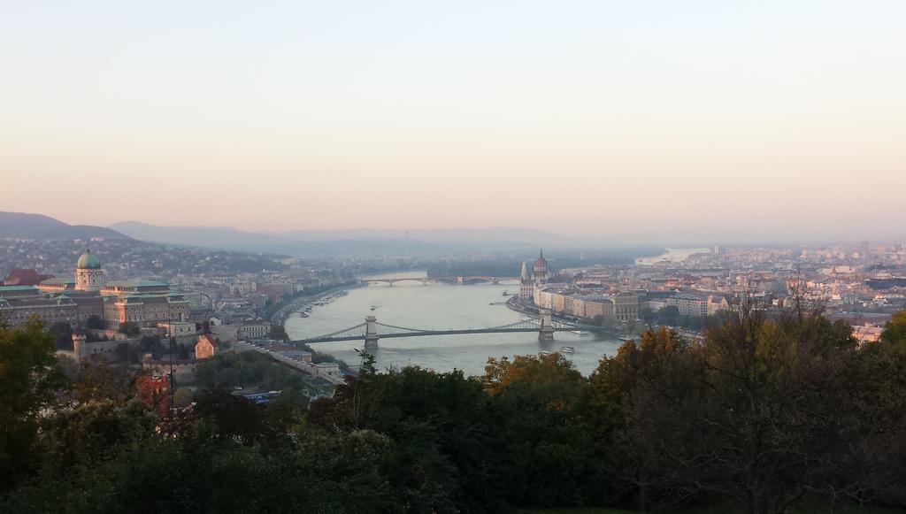 Great Buda Apartman Budapest Eksteriør bilde