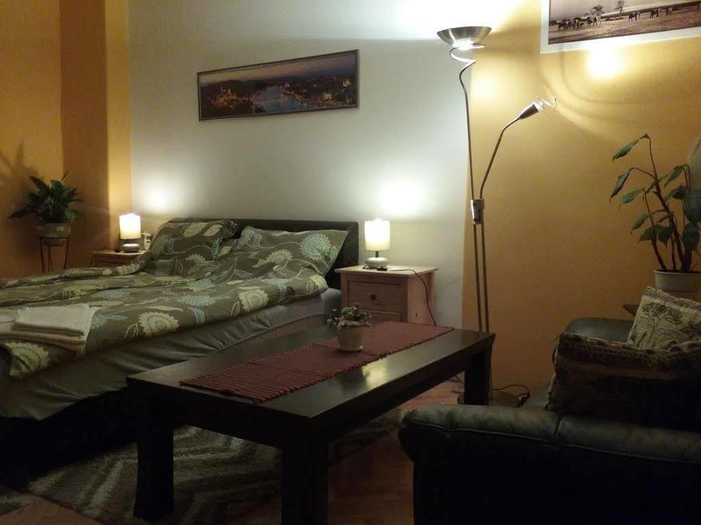 Great Buda Apartman Budapest Eksteriør bilde